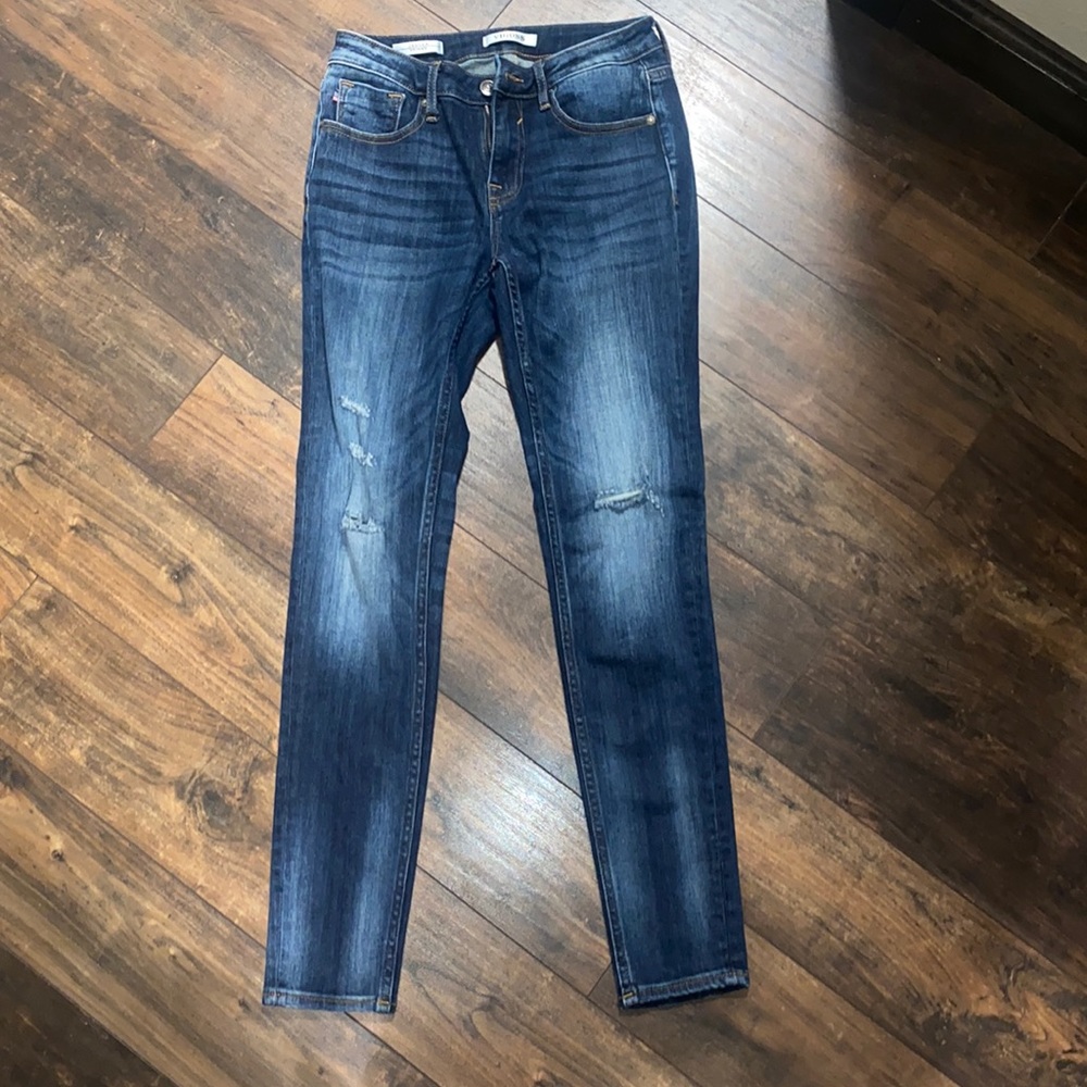 Vigoss Distressed Jeans